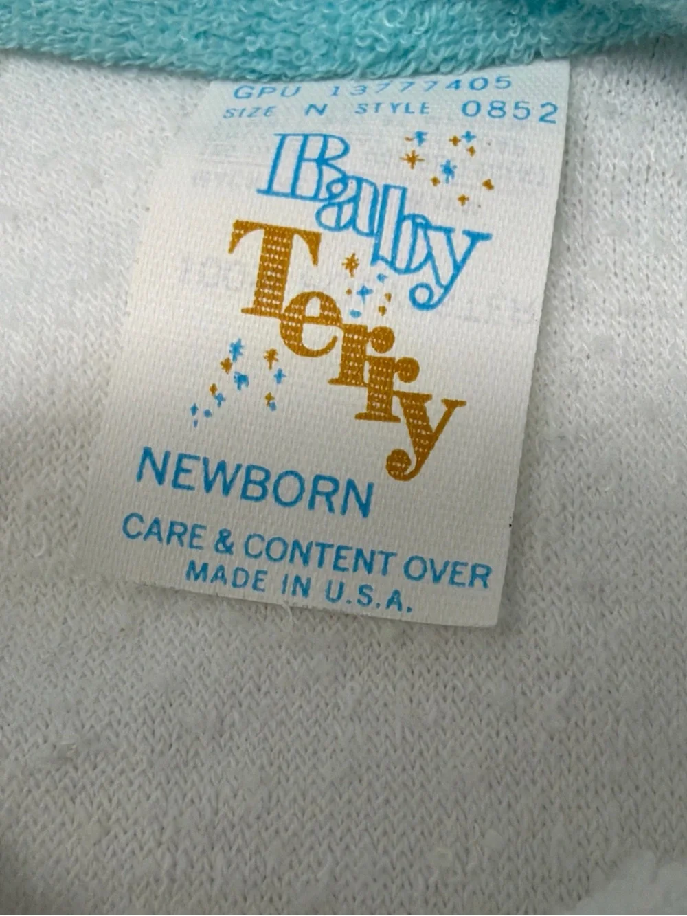 Vintage Infant Terry Footed Sleep Suit in White with Blue Trim Size Newborn